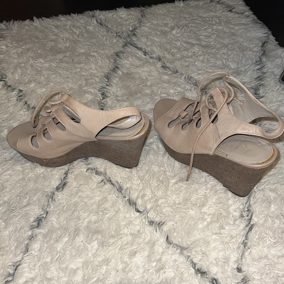 Franco Sarto faux leather tan lace up wedges - Picture 5 of 5